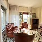 アパート Oase Der Entspannung Mit Panoramablick By Interhome ラッパロ